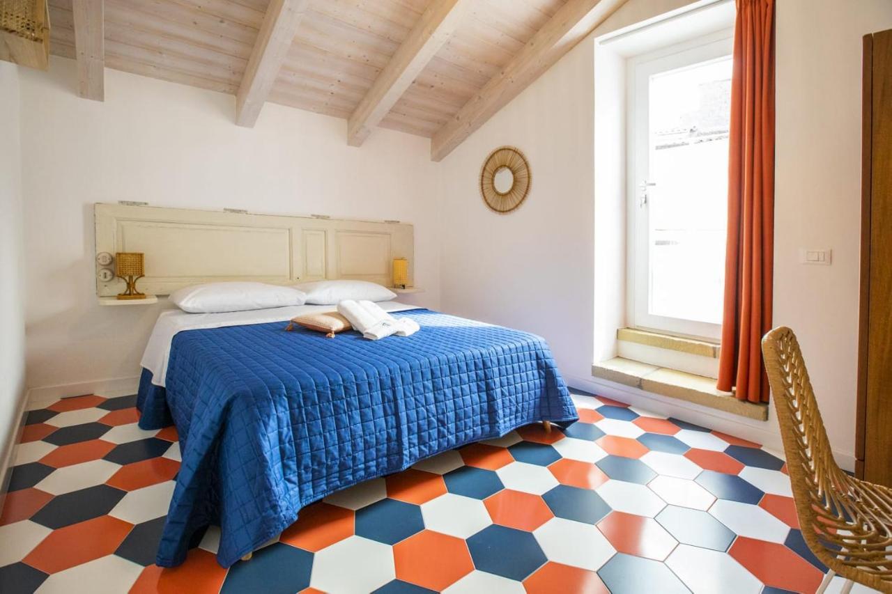 Suitetti Camere&Relax Сан-Нікола-Арчелла Екстер'єр фото