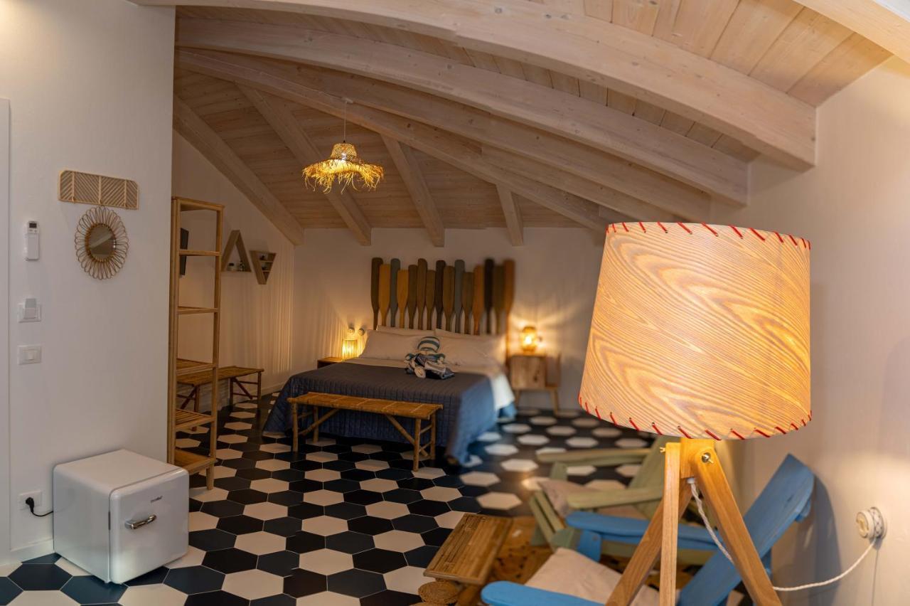 Suitetti Camere&Relax Сан-Нікола-Арчелла Екстер'єр фото