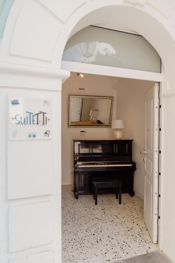 Suitetti Camere&Relax Сан-Нікола-Арчелла Екстер'єр фото