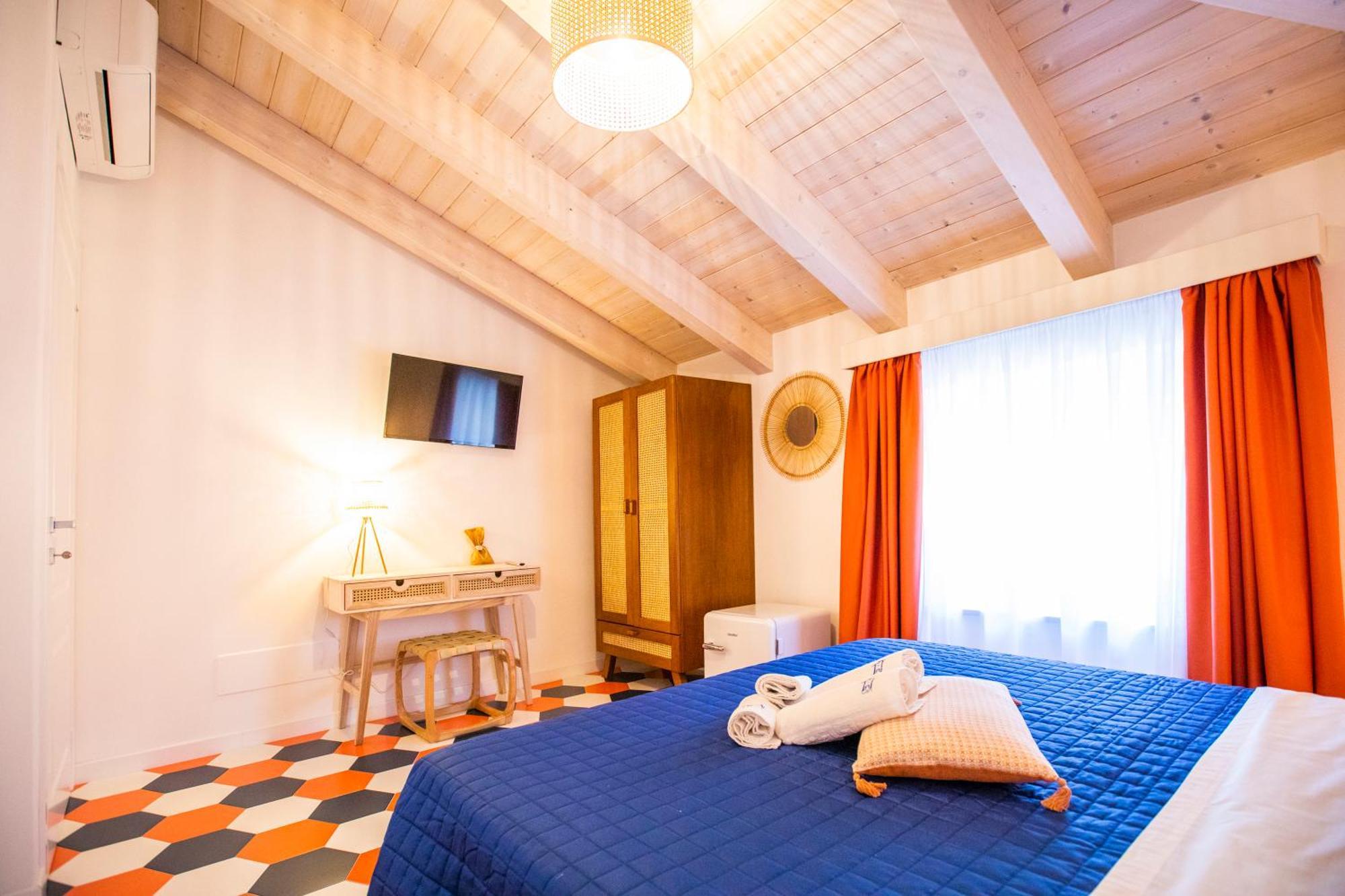 Suitetti Camere&Relax Сан-Нікола-Арчелла Номер фото