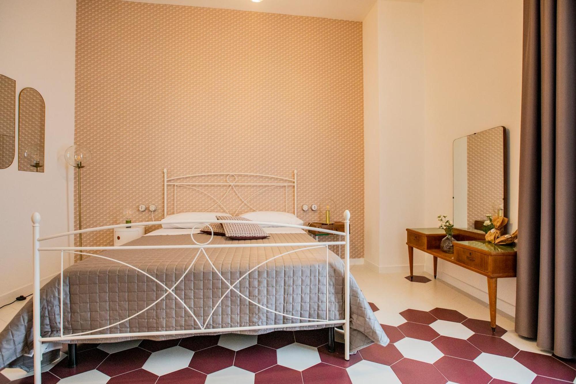 Suitetti Camere&Relax Сан-Нікола-Арчелла Номер фото